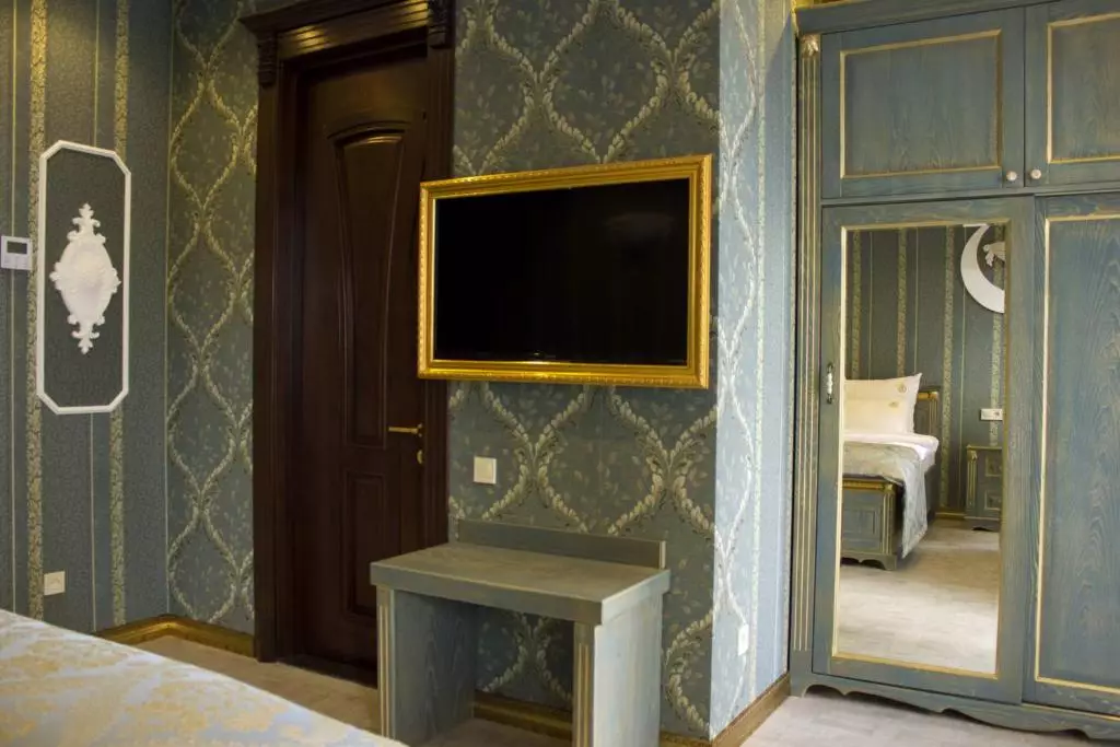 Neapol Boutique Hotel